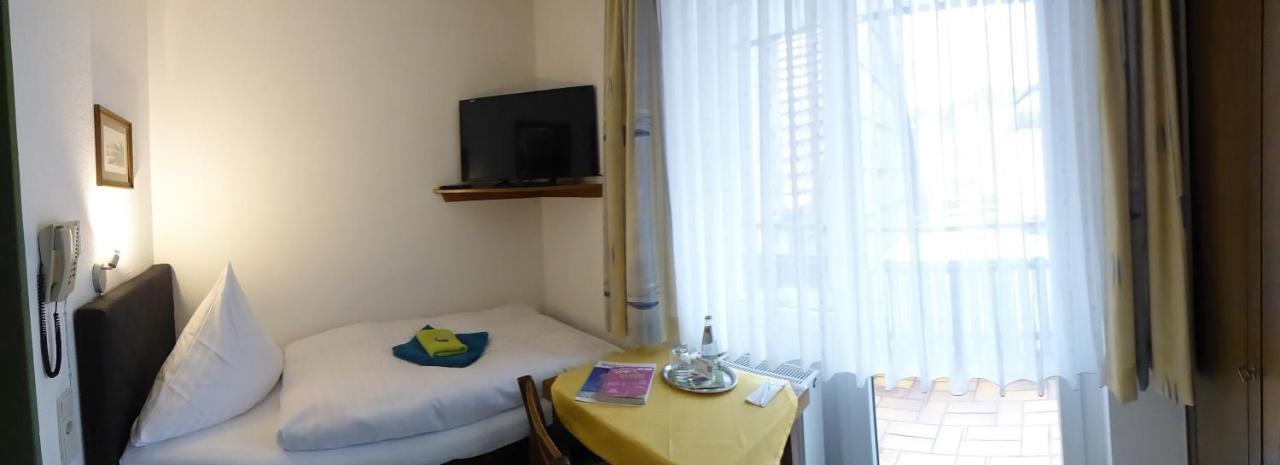Pension Gasthof Zum Lamm Бишофсхайм-ан-дер-Рён Экстерьер фото