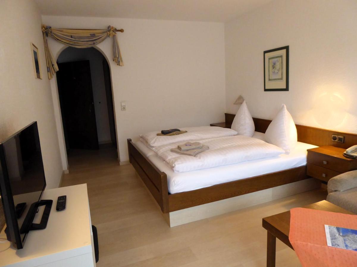 Pension Gasthof Zum Lamm Бишофсхайм-ан-дер-Рён Экстерьер фото
